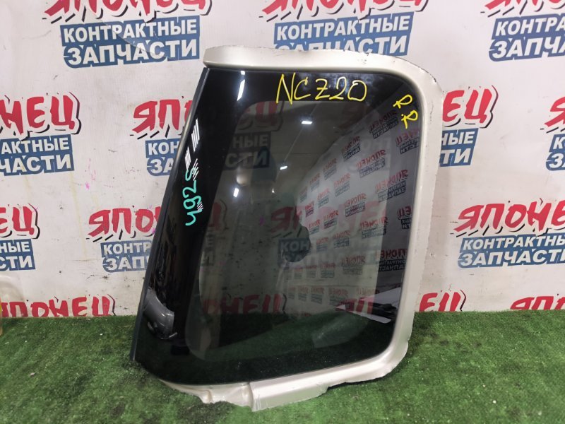 Стекло собачника TOYOTA RAUM NCZ20 1NZ-FE заднее правое (б/у)