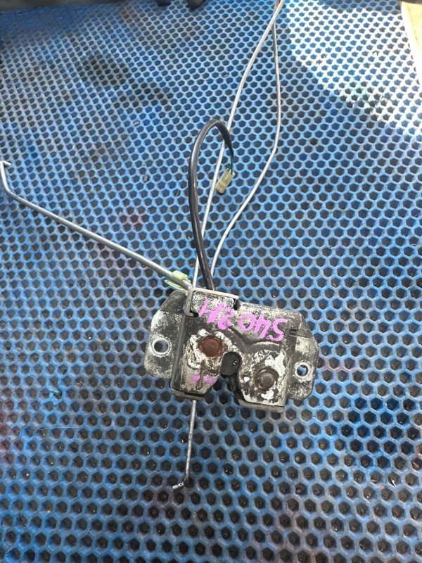 Замок багажника TOYOTA TOWN ACE S402M 3SZ-VE (б/у)