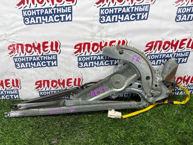 Стеклоподъемник TOYOTA COROLLA SPACIO AE111 4A-FE передний правый (б/у)