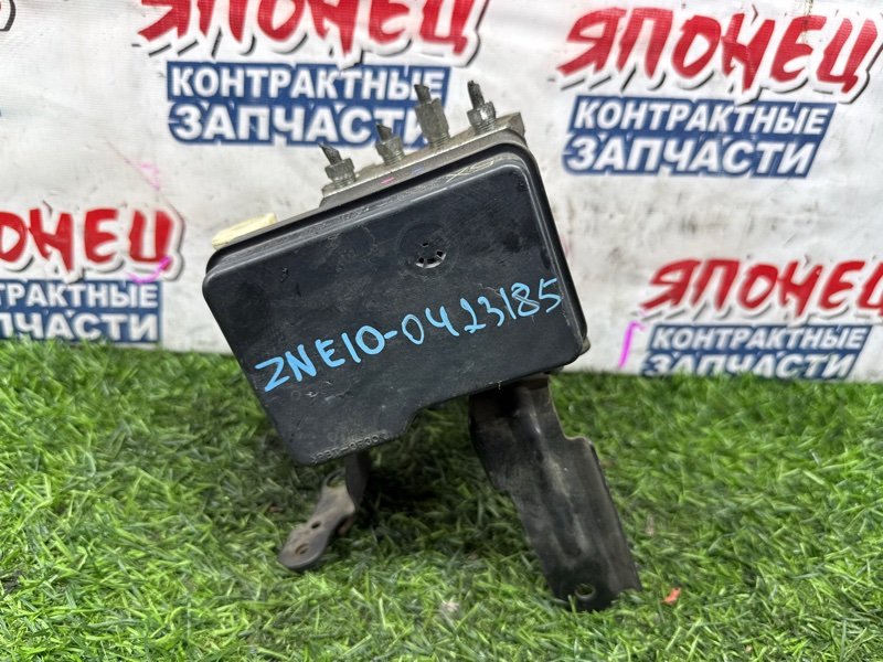 Блок abs TOYOTA WISH ZNE10 1ZZ-FE (б/у)