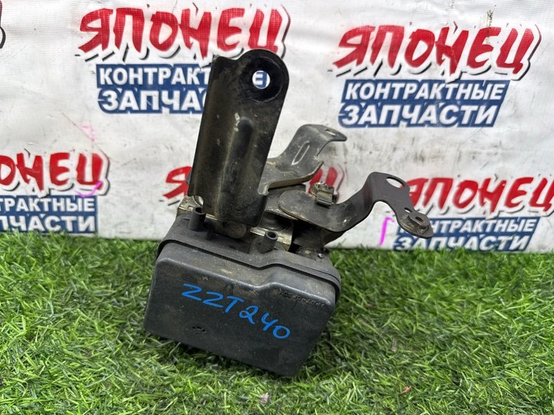Блок abs TOYOTA PREMIO ZZT240 1ZZ-FE (б/у)