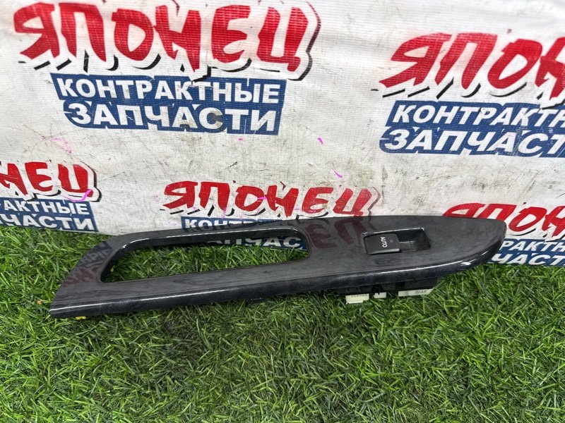 Кнопка стеклоподъемника TOYOTA WISH ZNE10 1ZZ-FE передняя левая (б/у)
