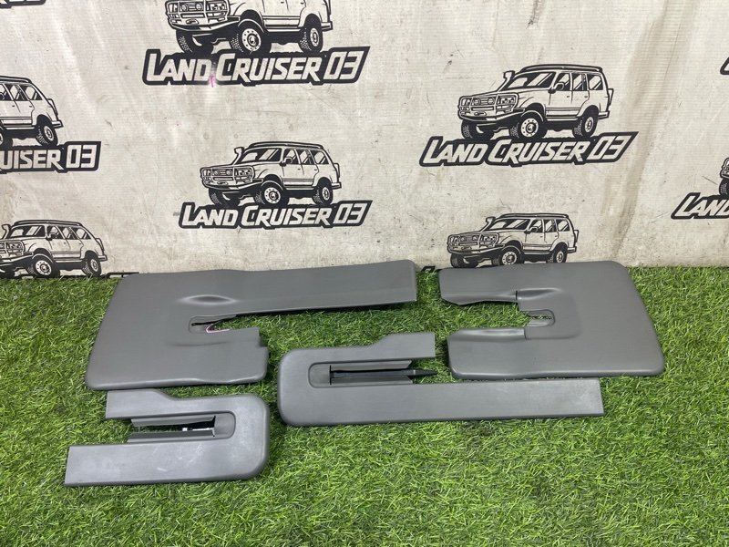 Крышка петли сиденья TOYOTA LAND CRUISER PRADO GRJ150 1GR-FE задняя (б/у)