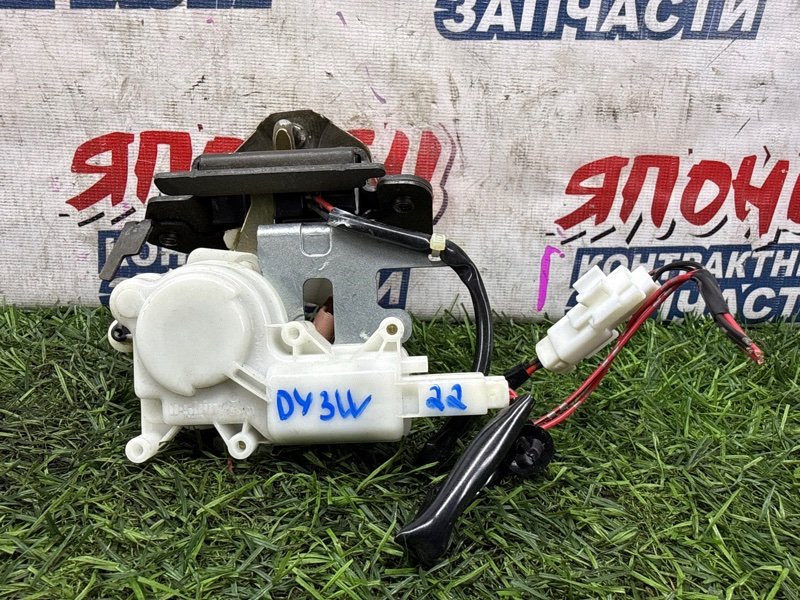 Замок багажника MAZDA DEMIO DY3W ZJVE (б/у)