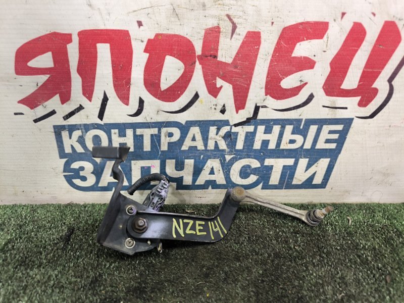 Датчик высоты дорожного просвета TOYOTA COROLLA FIELDER NZE141 1NZ-FE задний (б/у)