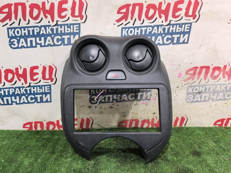 Консоль магнитофона NISSAN MARCH K13 HR12DE (б/у)
