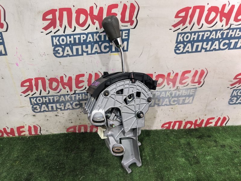 Рычаг переключения кпп TOYOTA ISIS ZGM10 2ZR-FAE (б/у)