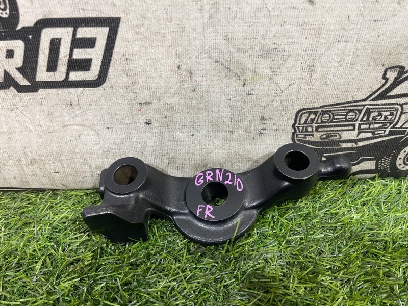 Сошка TOYOTA 4RUNNER GRN210 1GR-FE передняя правая (б/у)