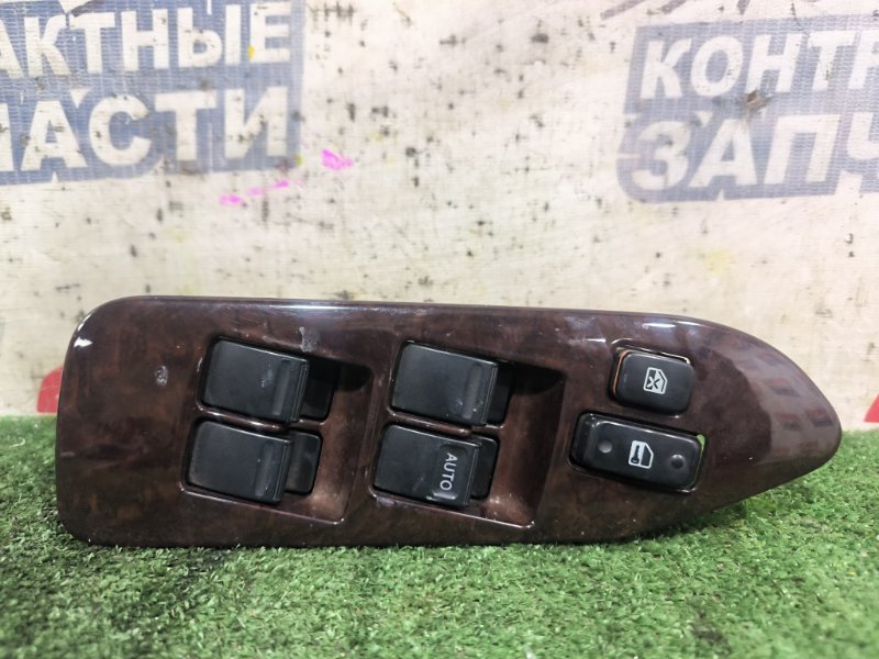 Блок упр. стеклоподъемниками TOYOTA CROWN MAJESTA UZS151 1UZ-FE передний правый (б/у)