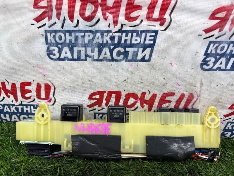 Блок реле ISUZU ELF NHR69E 4JG2 (б/у)