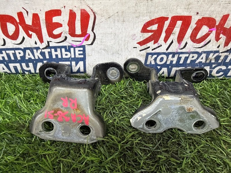 Петля двери TOYOTA VANGUARD ACA38 2AZ-FE задняя правая (б/у)