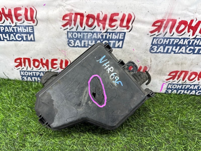 Блок предохранителей под капот ISUZU ELF NHR69E 4JG2 (б/у)