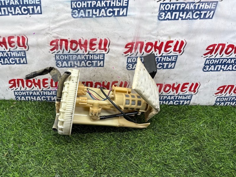 Топливный насос TOYOTA RACTIS NCP120 1NZ-FE (б/у)