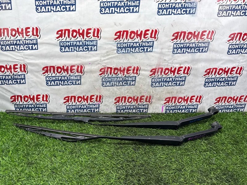 Дворник TOYOTA RACTIS NCP120 1NZ-FE передний (б/у)