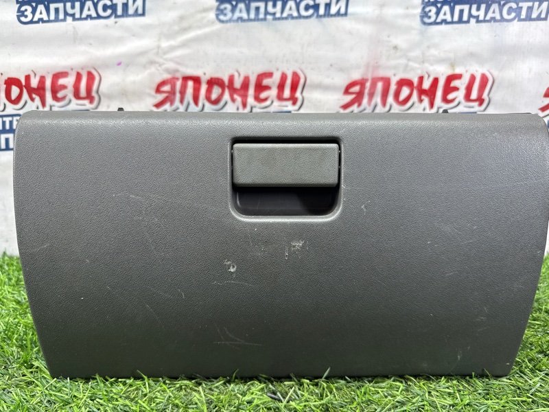 Бардачок ISUZU ELF NHR69E 4JG2 (б/у)