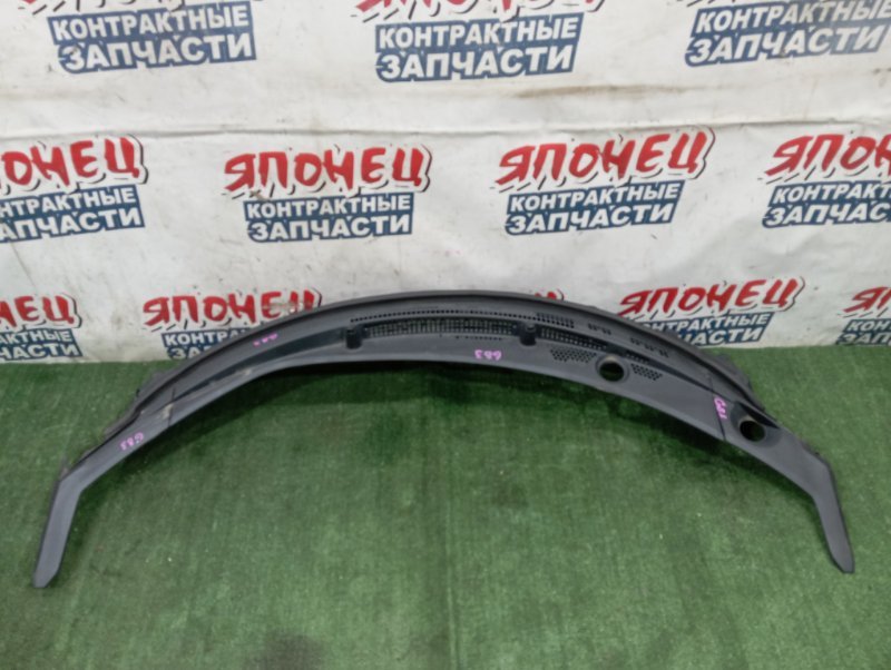 Решетка, жабо под дворники HONDA FREED GB3 L15A (б/у)