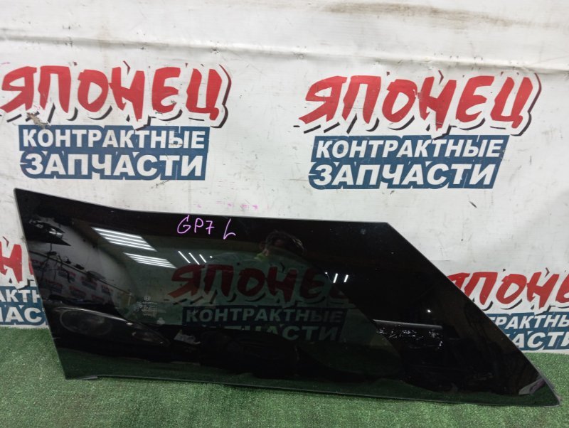 Стекло собачника HONDA SHUTTLE GP7 LEB заднее левое (б/у)