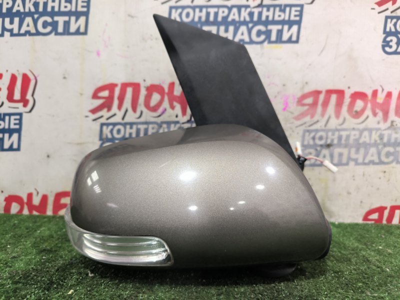 Зеркало TOYOTA ISIS ZGM10 2ZR-FAE правое (б/у)