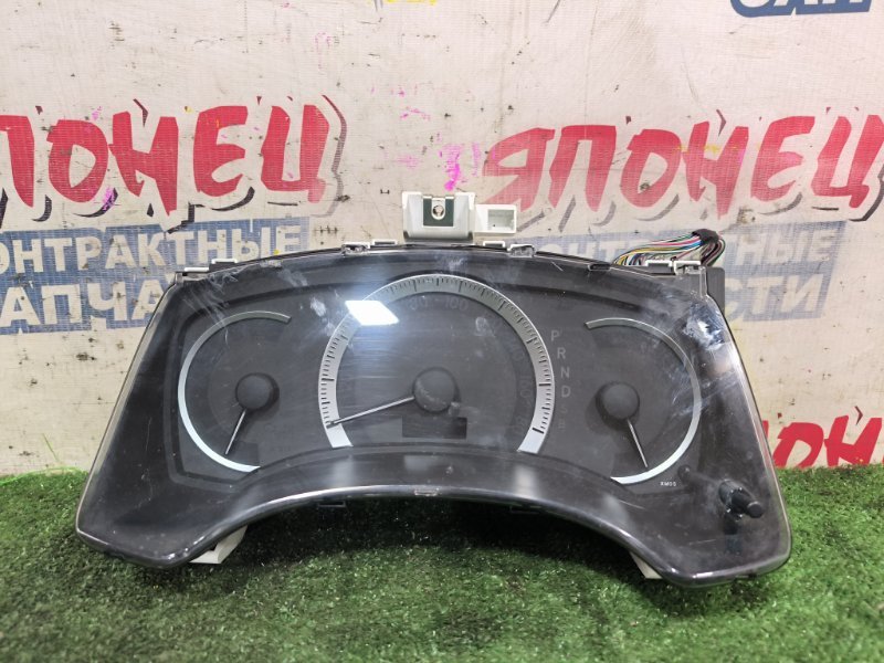 Панель приборов TOYOTA ISIS ZGM10 2ZR-FAE (б/у)