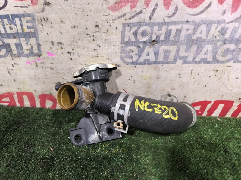 Горловина радиатора TOYOTA RAUM NCZ20 1NZ-FE (б/у)