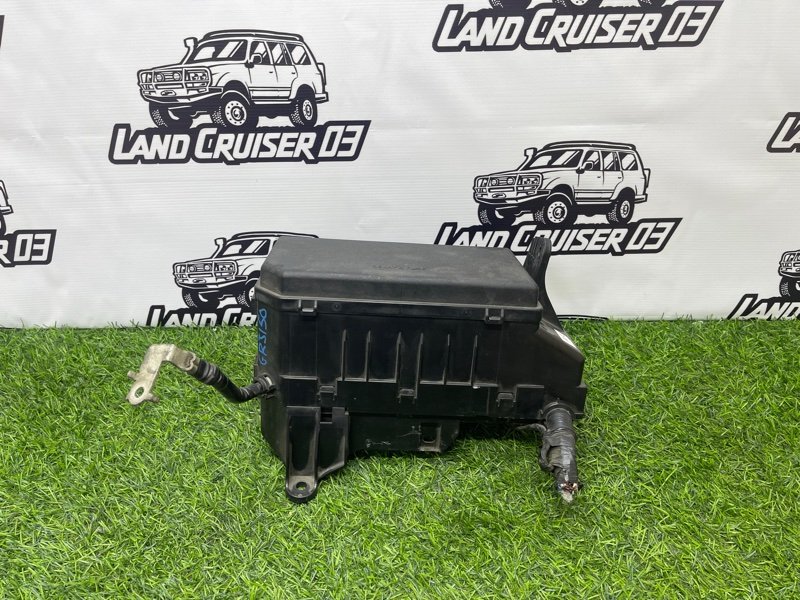 Блок предохранителей под капот TOYOTA LAND CRUISER PRADO GRJ150 1GR-FE (б/у)