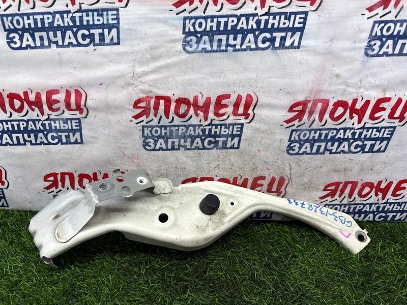 Планка радиатора HONDA FREED GB3 L15A передняя левая (б/у)