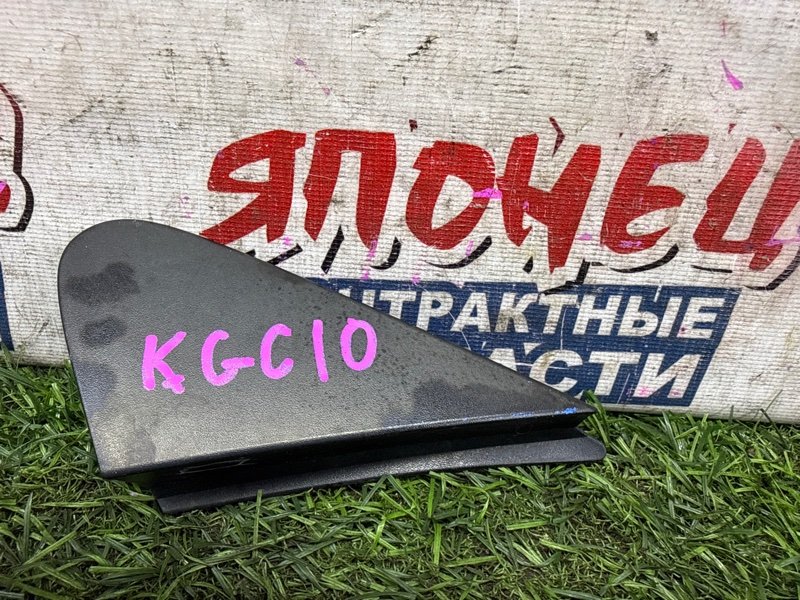 Уголок крыла TOYOTA PASSO KGC10 1KR-FE передний левый (б/у)