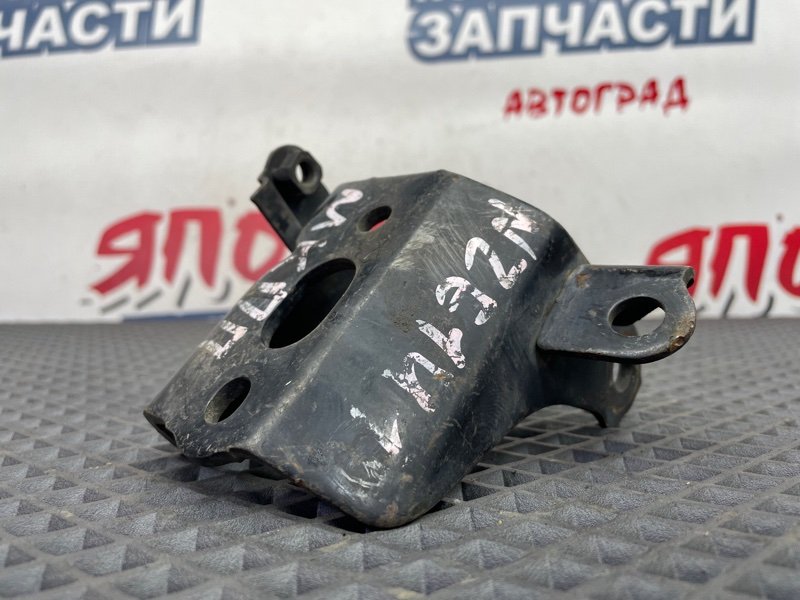 Кронштейн опоры двигателя TOYOTA COROLLA AXIO NZE141 1NZ-FE задний (б/у)