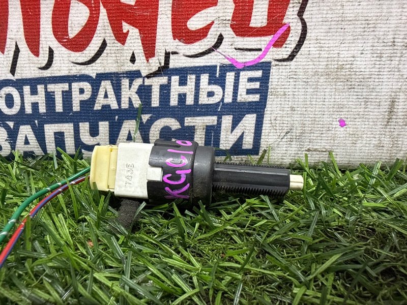 Датчик педали тормоза TOYOTA PASSO KGC10 1KR-FE (б/у)