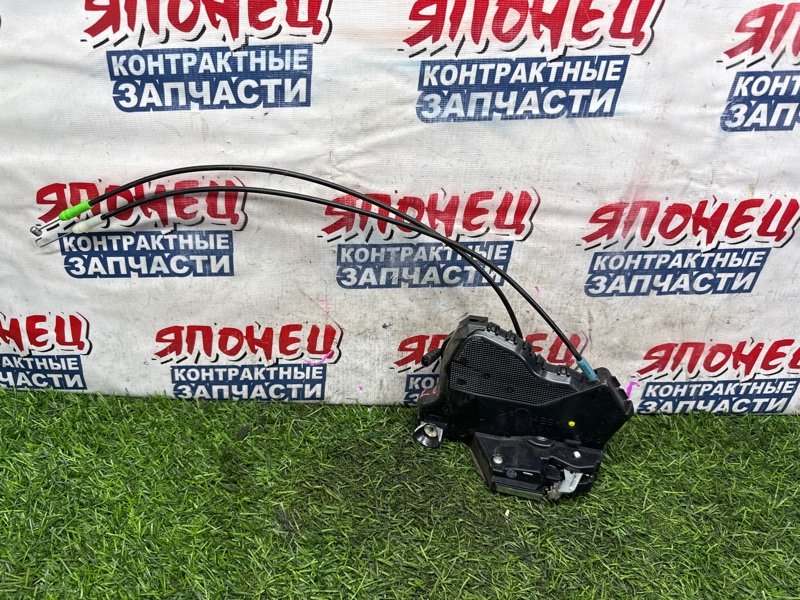 Замок двери TOYOTA PASSO KGC10 1KR-FE передний правый (б/у)