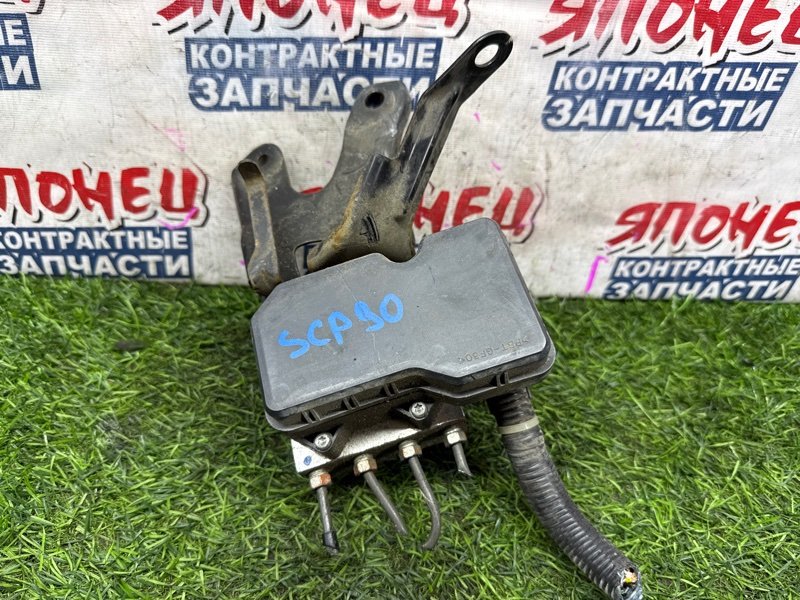 Блок abs TOYOTA VITZ SCP90 2SZ-FE (б/у)