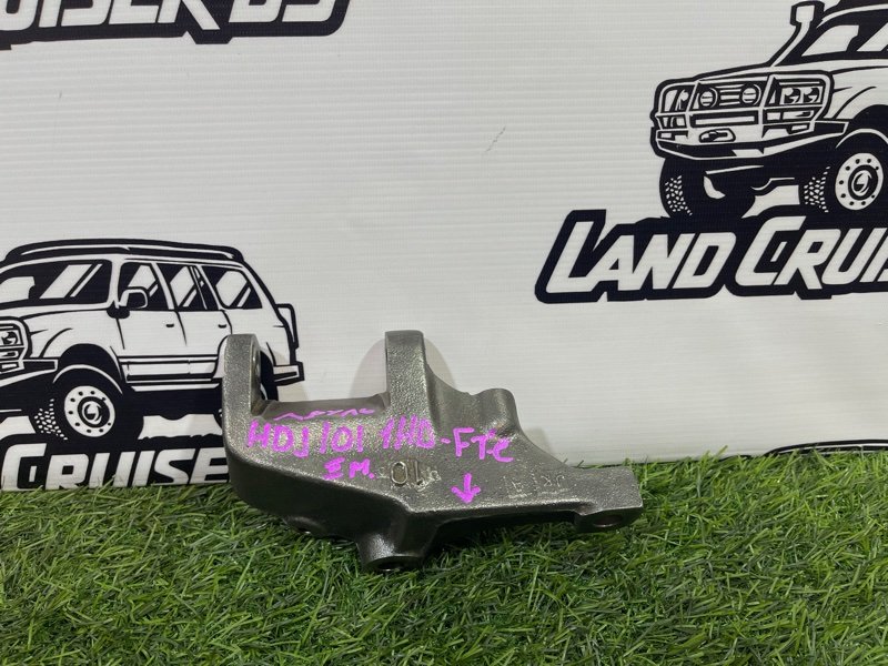 Кронштейн генератора TOYOTA LAND CRUISER HDJ101 1HD-FTE (б/у)