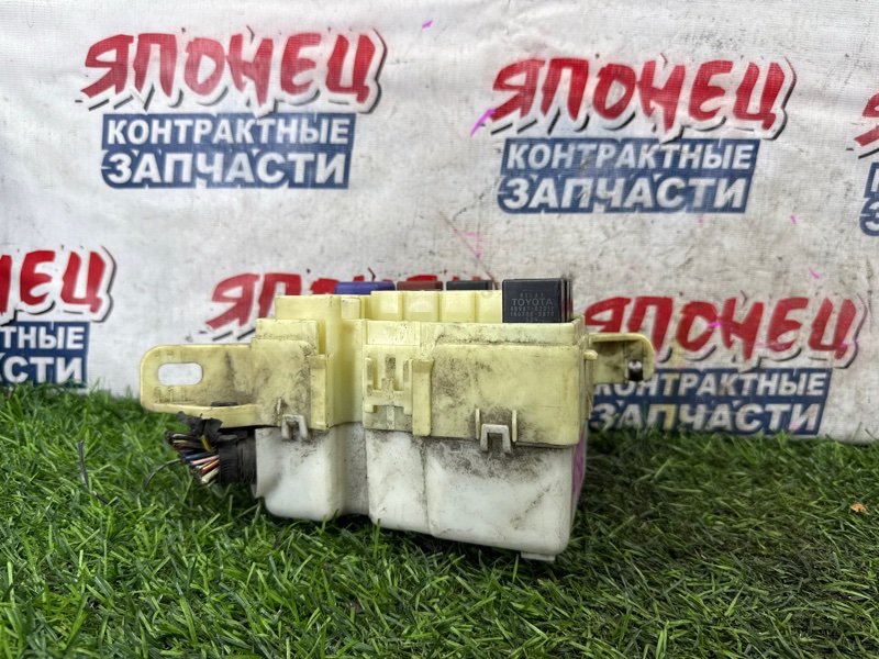 Блок предохранителей под капот TOYOTA FUNCARGO NCP20 2NZ-FE (б/у)
