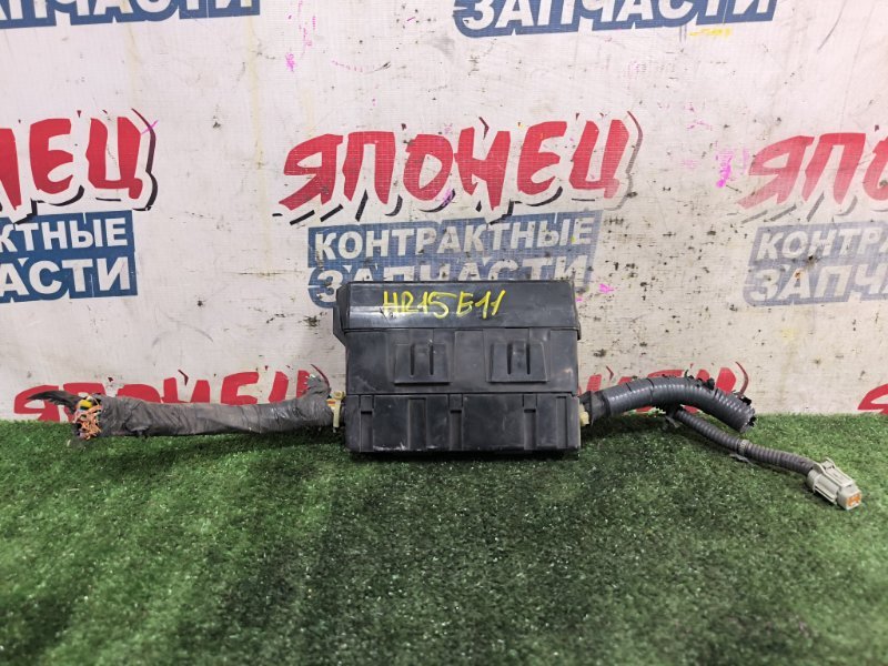 Блок предохранителей под капот NISSAN NOTE E11 HR15DE (б/у)