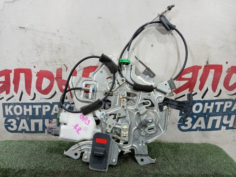 Замок двери HONDA FREED SPIKE GP3 LEA задний правый (б/у)