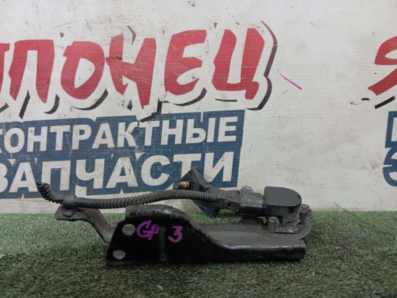 Датчик высоты дорожного просвета HONDA FREED SPIKE GP3 LEA (б/у)