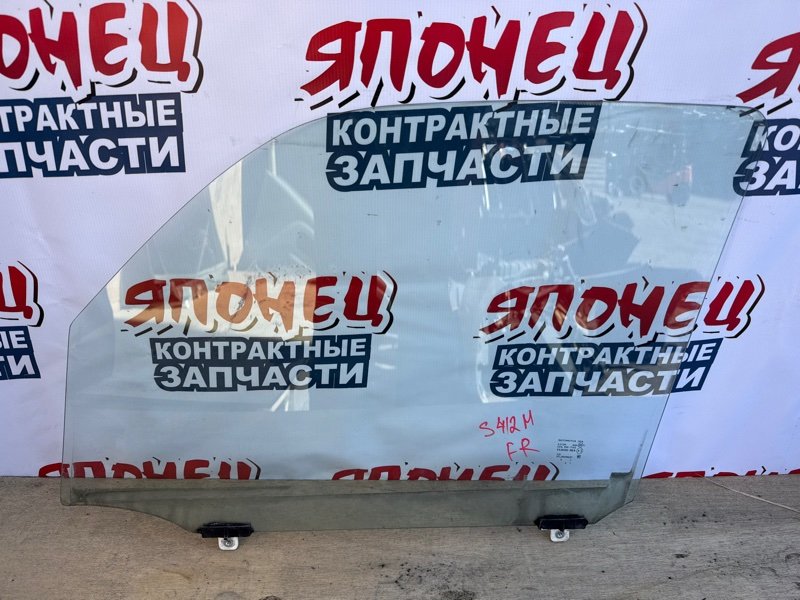 Стекло двери TOYOTA LITEACE S412M 3SZ-VE переднее правое (б/у)