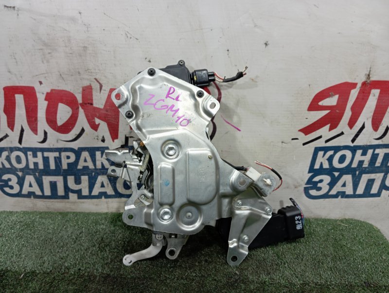 Замок двери TOYOTA ISIS ZGM10 2ZR-FAE задний левый (б/у)