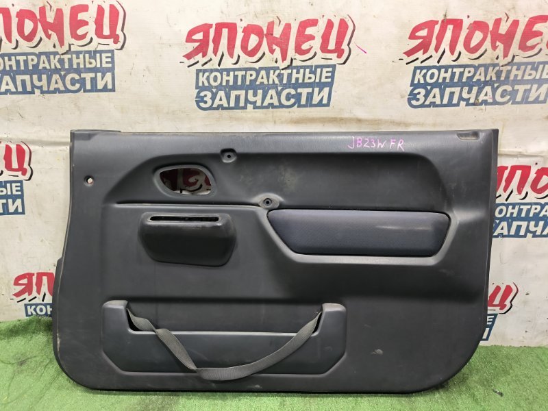 Обшивка двери SUZUKI JIMNY JB23W K6A правая (б/у)