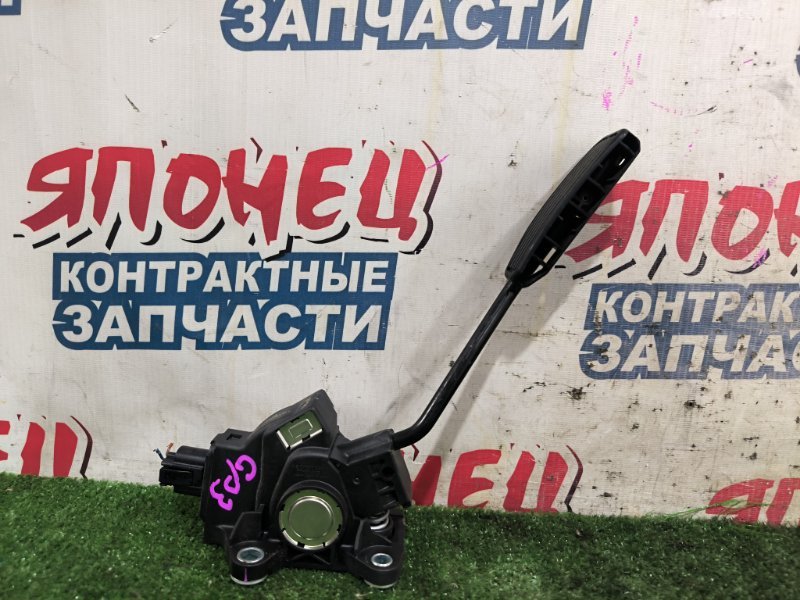 Педаль газа HONDA FREED SPIKE GP3 LEA (б/у)