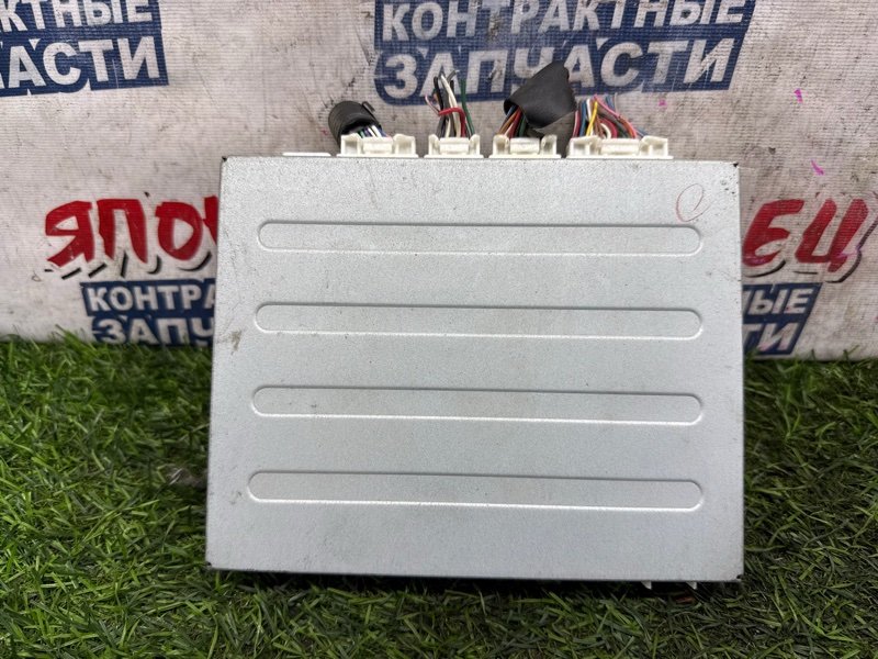 Блок управления монитором TOYOTA ALPHARD ANH10 2AZ-FE (б/у)