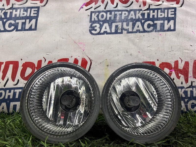 Фара противотуманная TOYOTA RUSH J200E 3SZ-VE передняя (б/у)
