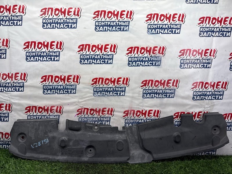 Накладка на рамку радиатора TOYOTA COROLLA RUMION NZE151 1NZ-FE (б/у)