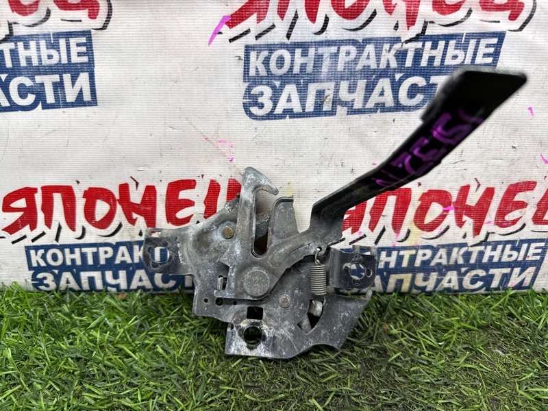 Замок капота TOYOTA COROLLA RUMION NZE151 1NZ-FE (б/у)