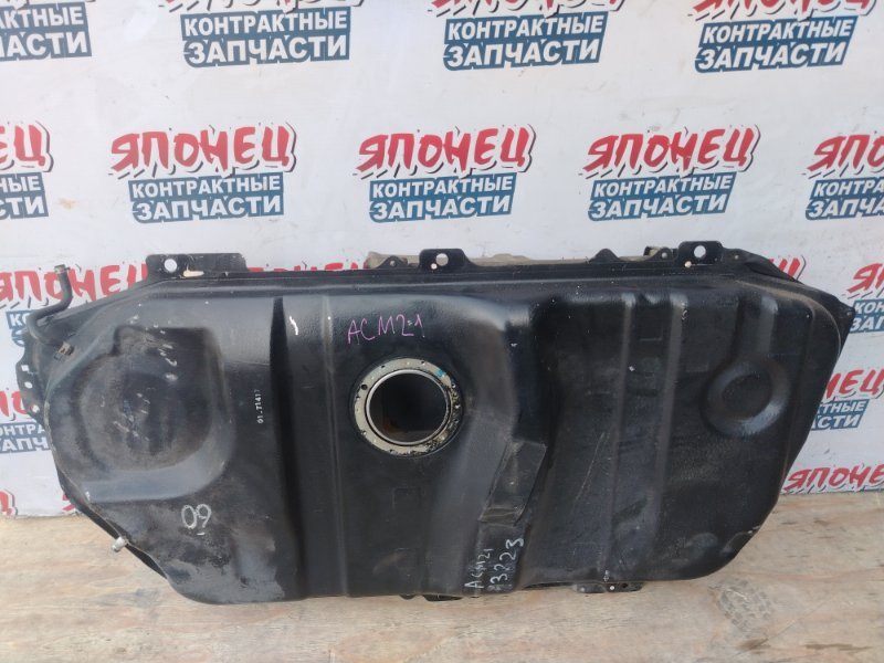 Бак топливный TOYOTA IPSUM ACM21 2AZ-FE 2001 (б/у)