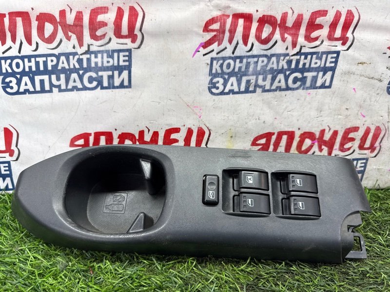 Блок упр. стеклоподъемниками TOYOTA BB QNC21 3SZ-VE (б/у)