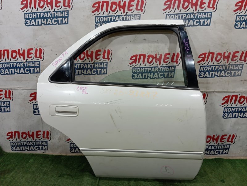Дверь TOYOTA CAMRY GRACIA SXV20 5S-FE 2000 задняя правая (б/у)