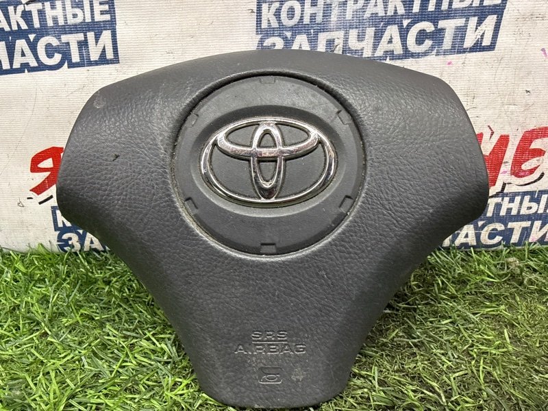 AIRBAG на руль TOYOTA NOAH AZR60 1AZ-FSE (б/у)