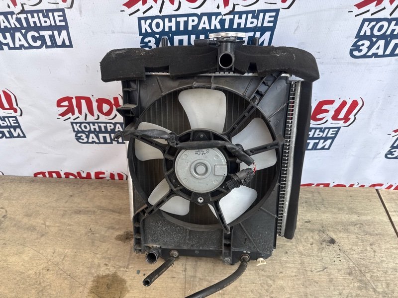 Радиатор охлаждения двигателя TOYOTA PASSO KGC10 1KR-FE (б/у)