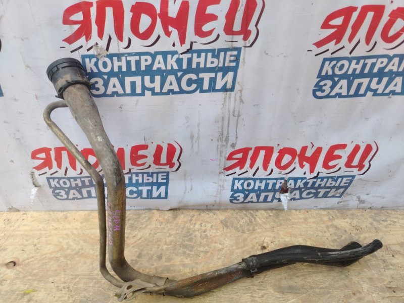 Горловина топливного бака TOYOTA PLATZ SCP11 1SZ-FE 2000 (б/у)
